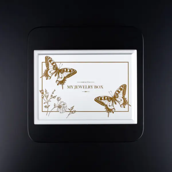 Шкатулка для украшений