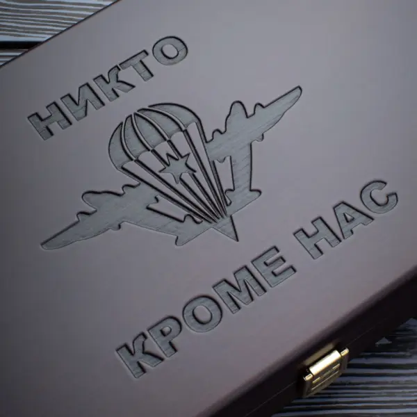 Шкатулка для медалей с удостоверением